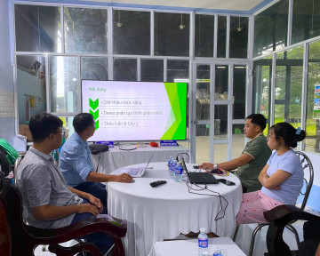 Trung tâm Tin học Trường Đại học An Giang ký kết hợp tác với Hợp tác xã Nông nghiệp Vọng Đông triển khai phần mềm truy xuất nguồn gốc nông sản